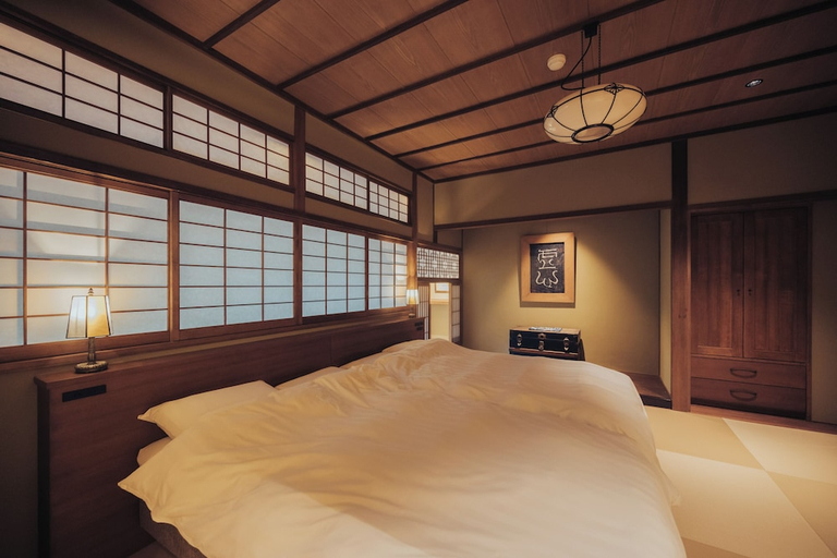 Bedroom 3, Tocen Goshoboh, Nishinomiya