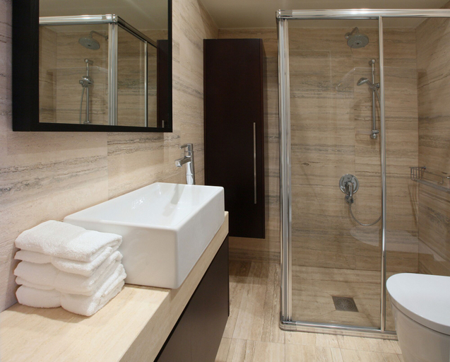 Room 5, Mackenzie Beachfront Suite, Larnaca