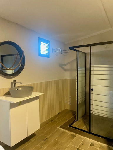 Bathroom 3, Kasabali Hotel, Menderes