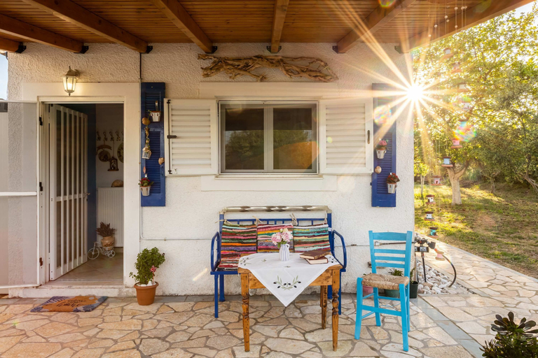 Room 2, Petalidi Sunny Home One - Charming Garden Nest, Peloponnese