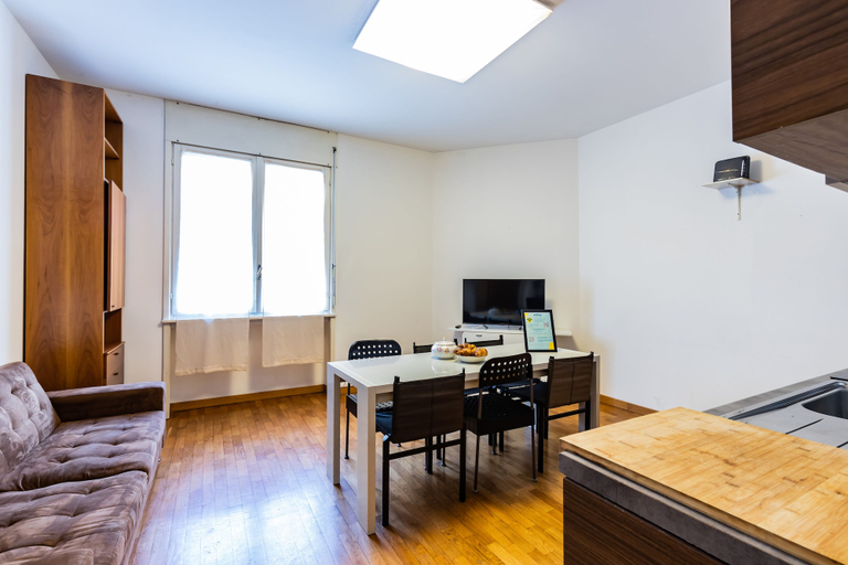 Others 4, Welcoming Flats by Lake Como, Como