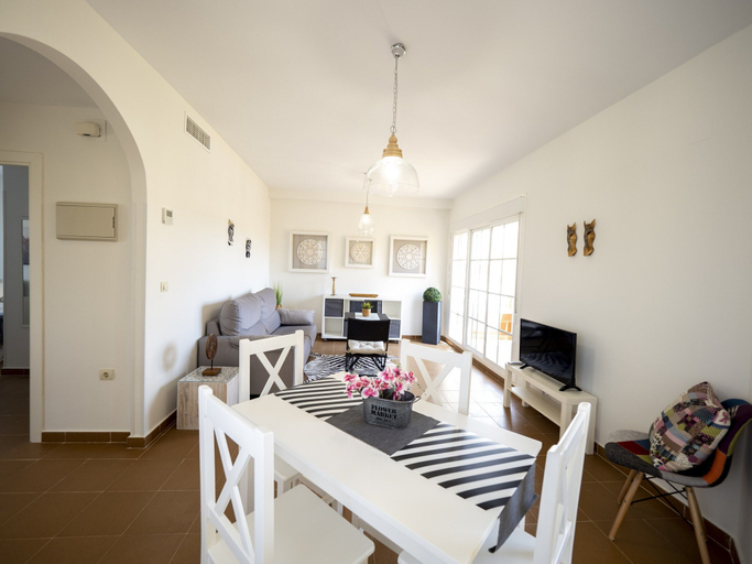 Living room 2, Cosy Apartment With Shared Pool, Huelva