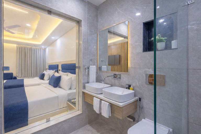 Bathroom 3, Hotel Urban Royale Near IGI Airport, Delhi