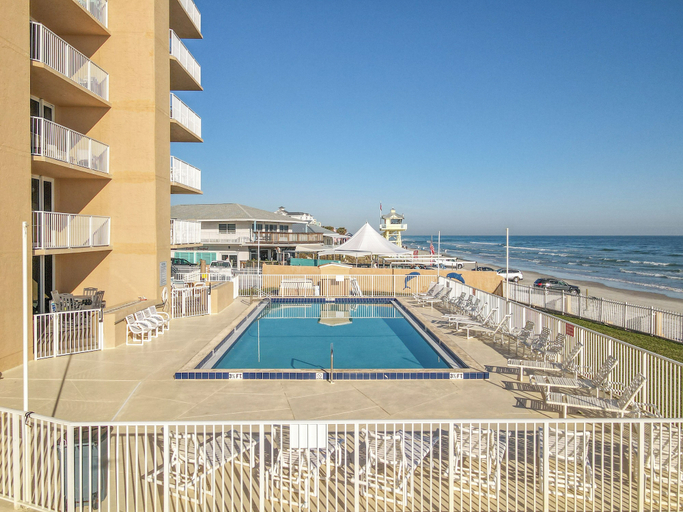 Interior 2, Oceania Beach Club 409, Volusia