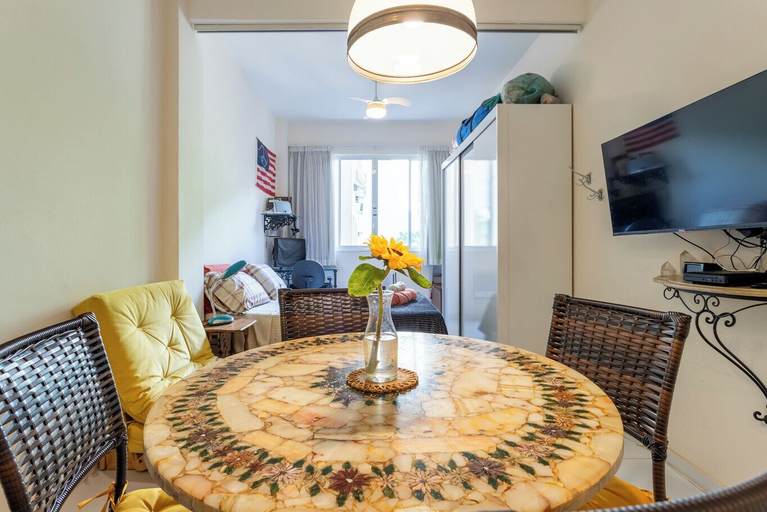 Room 3, Loft com Ar Condicionado e Wi-fi a 140m da Praia, Rio de Janeiro