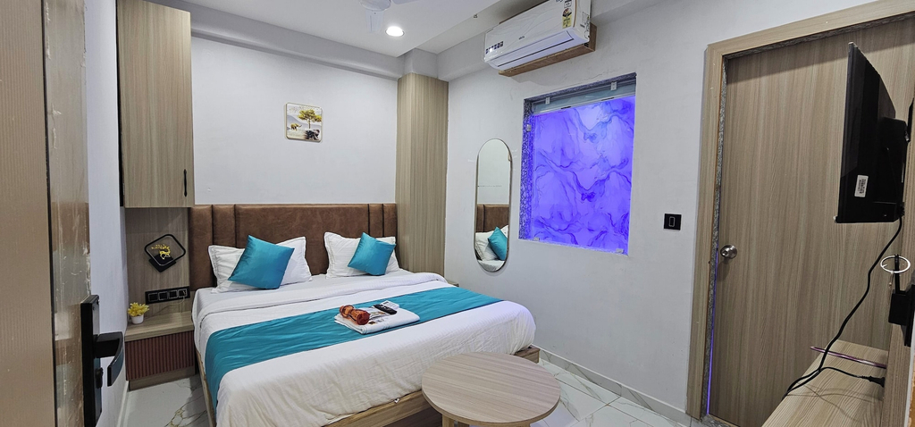 Room 2, Hotel Heritage, Ahmadabad