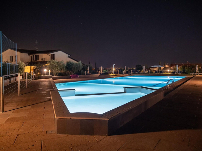 Others 2, Residence Primera, Brescia
