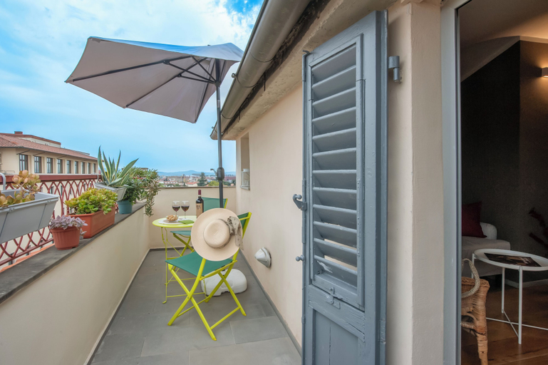 Balcony 4, Il Magnifico - Flo Apartments, Florence