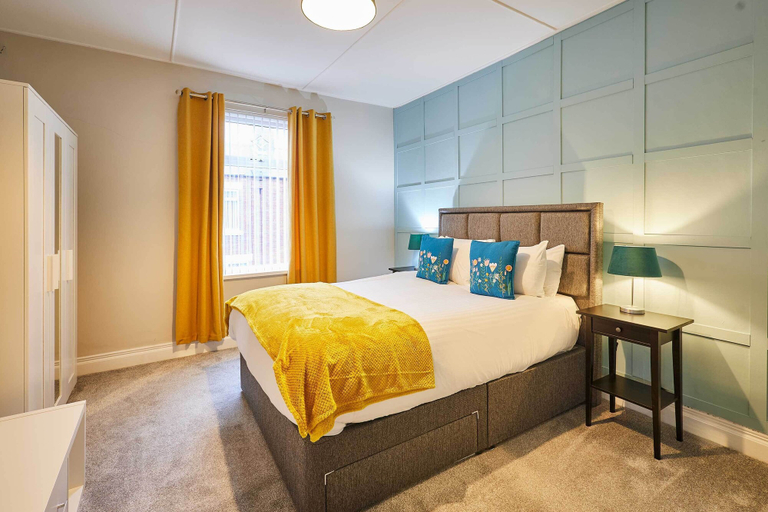 Room 2, Host Stay Simonside Terrace, Northumberland
