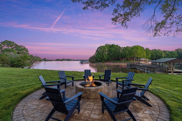 Interior 5, Fox Run LKN, Lincoln