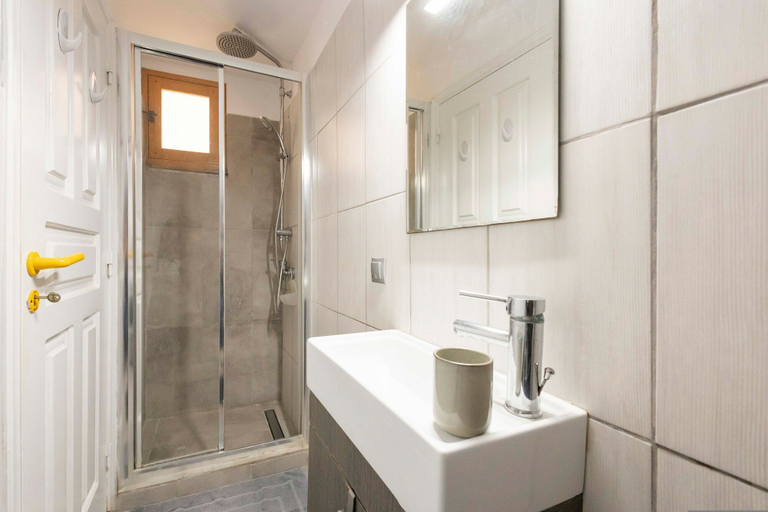Bathroom 3, Medieval Town Houses, South Aegean