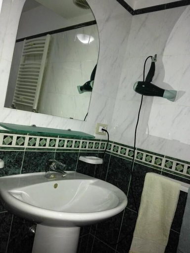 Bathroom 5, Albergo grace, Vibo Valentia