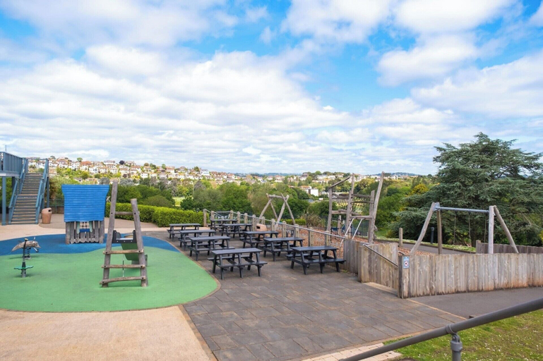 Property grounds, Dove Close 15 Hoburne Devon Bay, Torbay