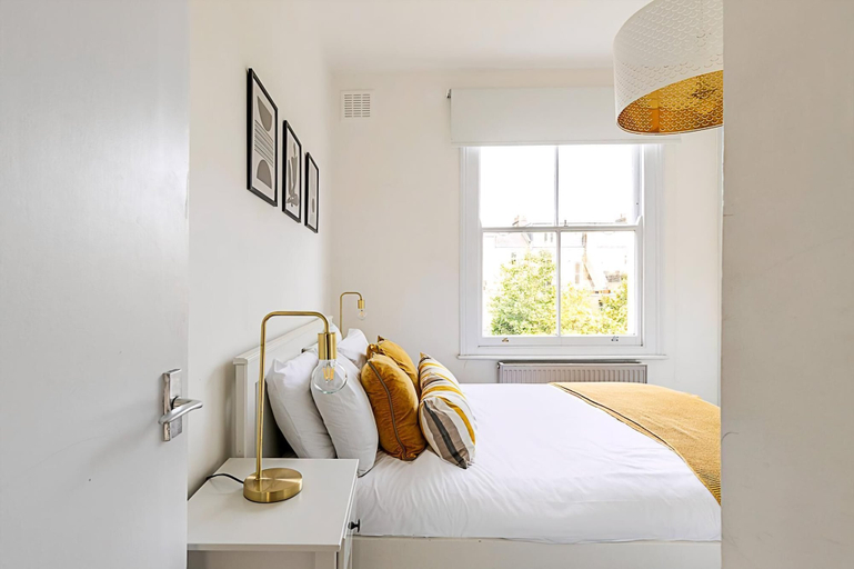 Bedroom 3, Charming First Floor Flat in Tufnell Park, London