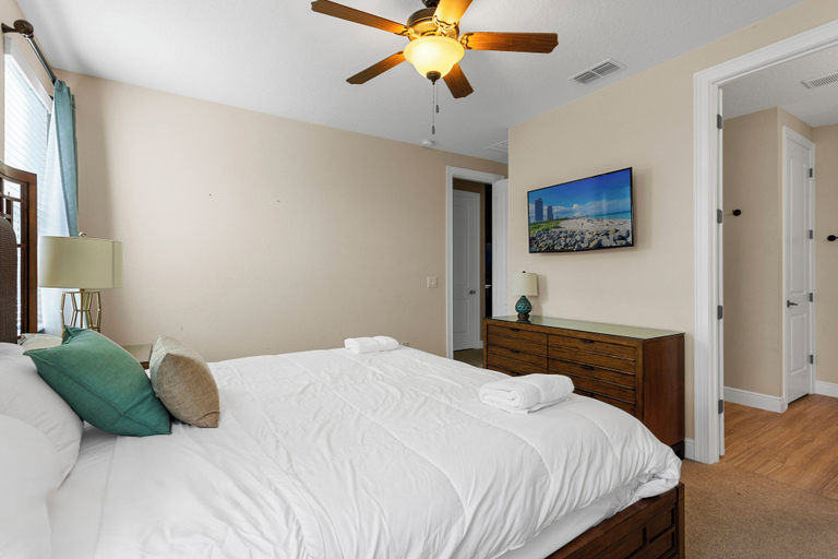 Interior 3, 520-8-ld-large Movie&game Room, Osceola