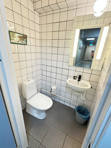 Bathroom 3, Hotell Bromma, Stockholm