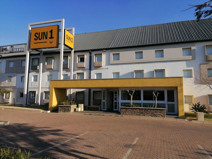 Exterior & Views 2, SUN1 Witbank, Nkangala