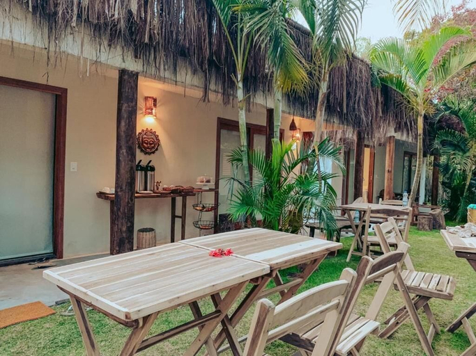 Outdoor dining 4, Pousada Jaboticaba Caraíva, Porto Seguro
