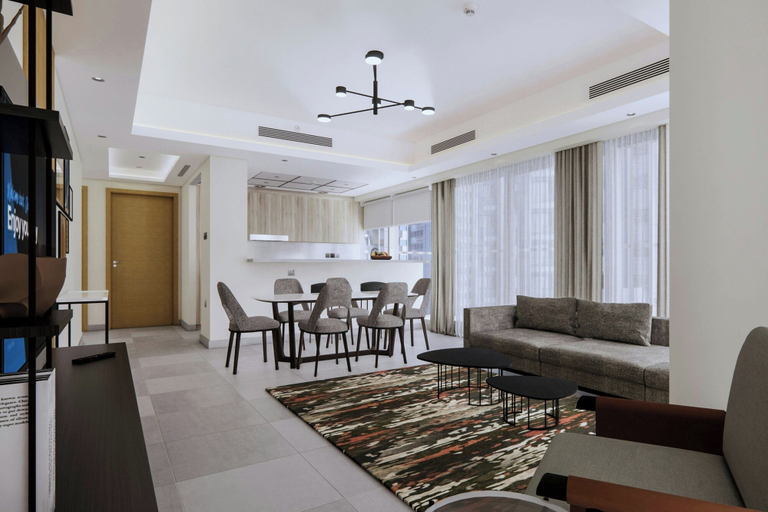 Room 5, Marriott Executive Apartments Jumeirah Lakes Towers, Dubai, Dubai