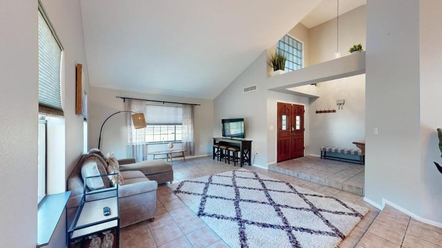 Living area 5, Family Oasis Ranch 3BR Pool Mystic Falls, Clark