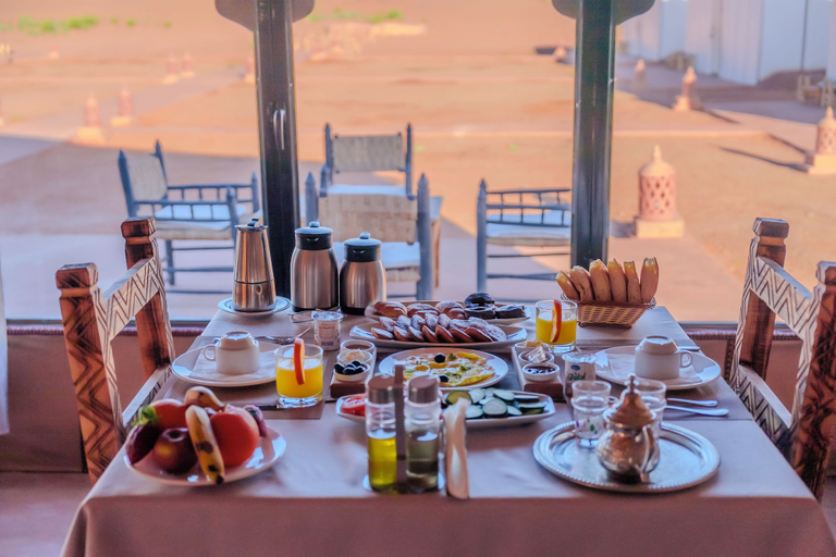 Food & Drinks 5, Sahara Camp Famille, Errachidia