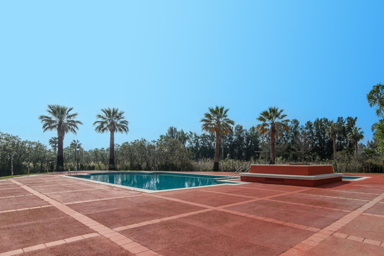Pool 3, Golfside Retreat in Isla Canela, Huelva