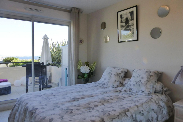 Bedroom 3, Apartment in Cannes With Sea View, Alpes-Maritimes