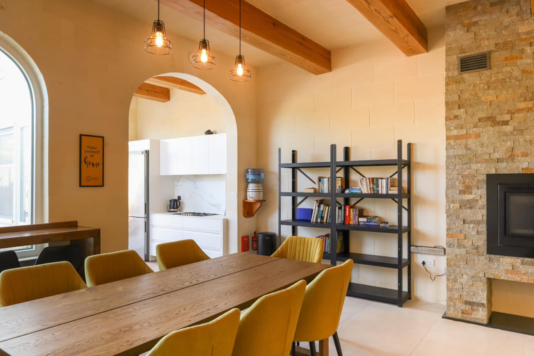Dining 2, Solaris Gozitan Villa with Pool