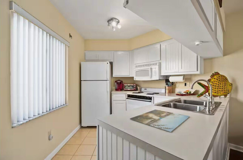 Room 3, Casa Bella D in Fort Myers Beach, Lee