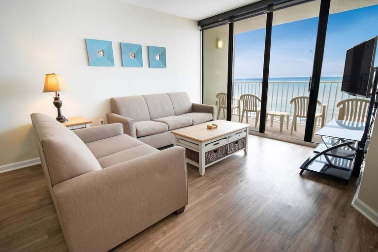 Interior 3, Sands Beach Club 1027, Horry
