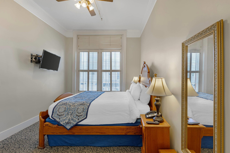 Bedroom 4, Windsor Hotel, an Ascend Collection Hotel, Sumter