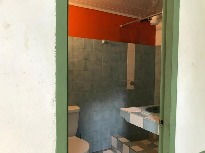 Bathroom 5, Cultura Humana Guesthouse, Panamá