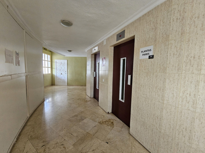Interior 3, City Apartment With Pool Access, Alicante