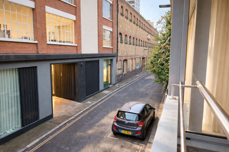 Exterior & Views, Still Life Clerkenwell Executive, London