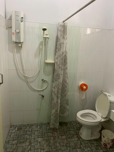Bathroom 3, Kanoktid Place, Fang