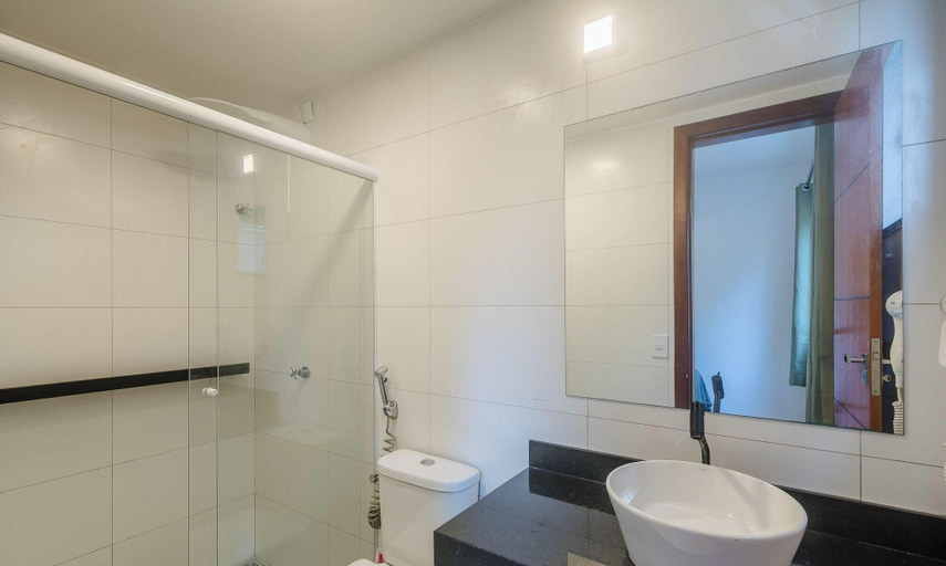 Bathroom 5, House in Condo w/ Pool and Barbecue Grill Bme0001, Porto Seguro