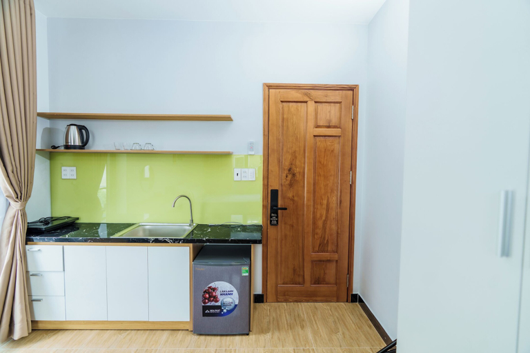 Private kitchen 4, HomyPlus Apartment, Ho Chi Minh City