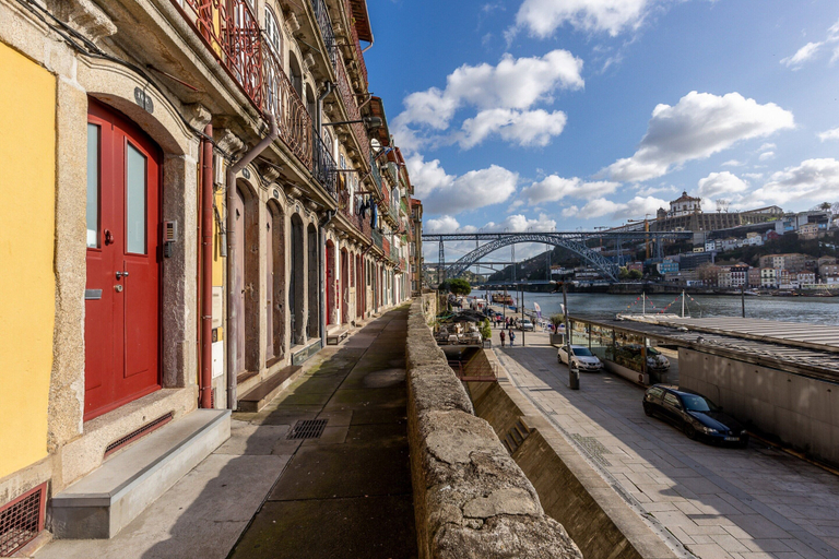 View from property 3, Stylish River View Apartment in Porto, Porto