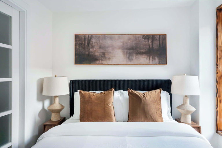 Room 4, 22-4a Sleek Modern 1BR Gramercy, New York
