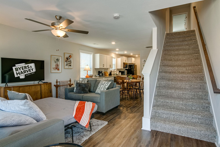 Interior 5, Unit #B 1010 Franklin St, Montgomery