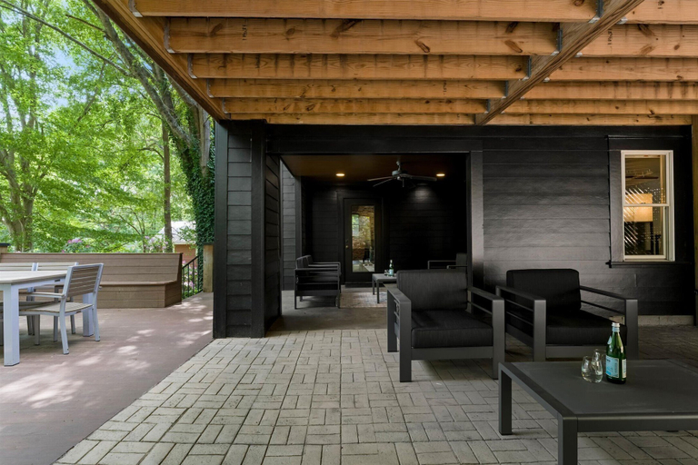 Interior 4, Ambassador Ridge, Catawba