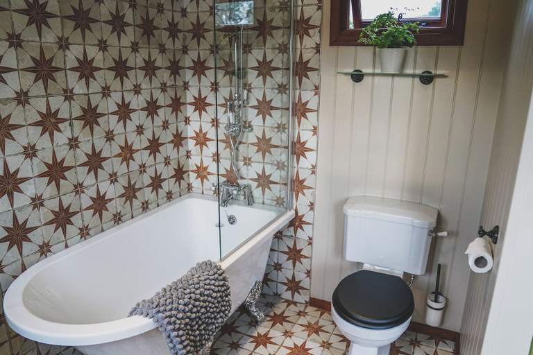 Bathroom 4, Leworthy manor hideaways, Devon