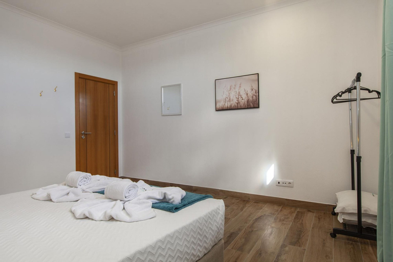 Room 3, HH 05 - Bedroom 5 in Olive Hills Guesthouse, Silves
