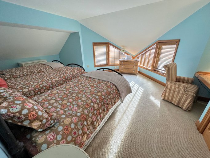 Interior 2, Cr14, Coos