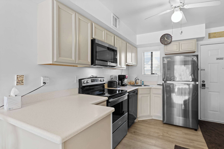 Interior 3, Rustic Harbor I Canal-front 3BR Condo, Private Deck & Fenced Yard, Worcester
