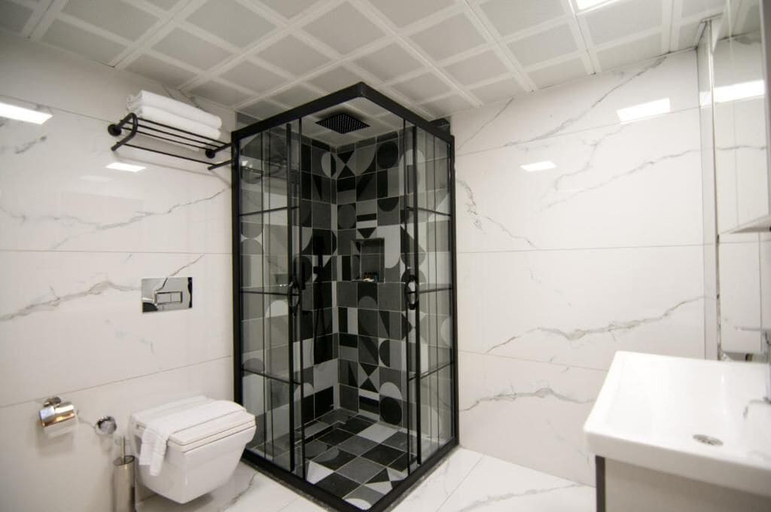 Bathroom 5, Paris Garden Hotel Istanbul, Fatih