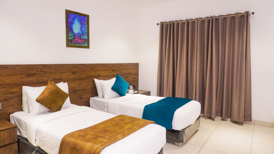 Bedroom 2, Kings Club, Bangalore