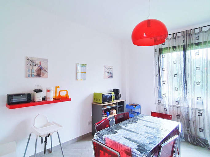 Dining, Holiday Home by Lake Maggiore With Mountain Views, Varese