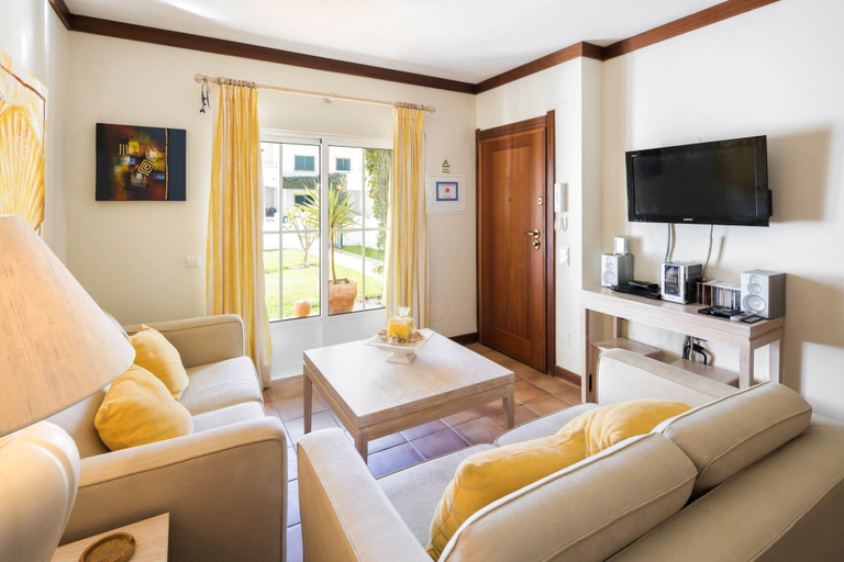 Living room, Seasise Apartment in Benagil, Lagoa