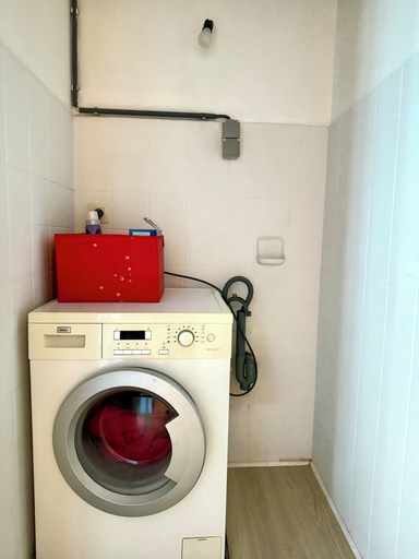 Bathroom 3, 3 min to the Grand-Place, Bruxelles